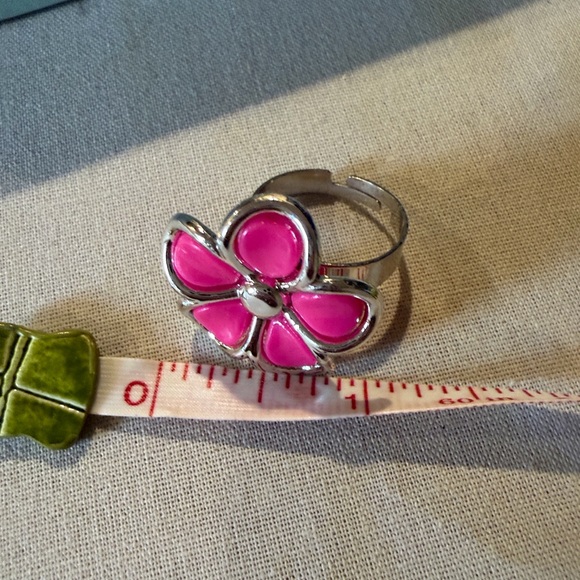 🌟Colorful Flower Rings 🌟 - Picture 3 of 3